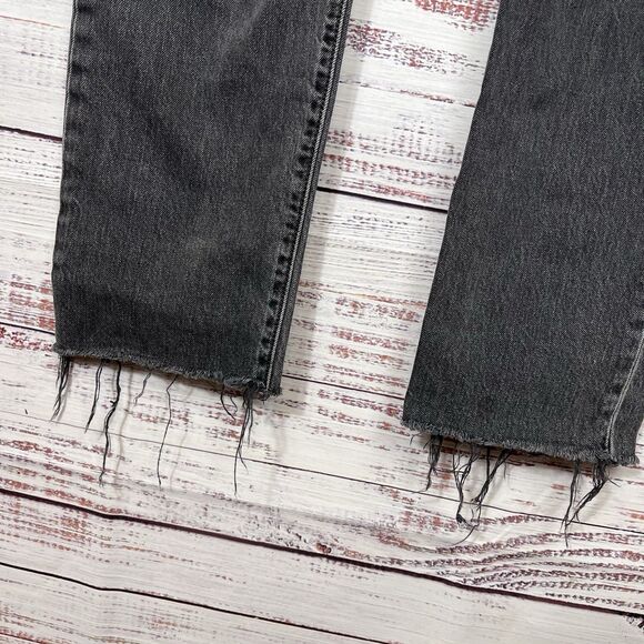 Levi's 501 Original Fit Jeans Women's Size 29x32 (29x31) Button-Fly Raw Hem - Picture 4 of 14